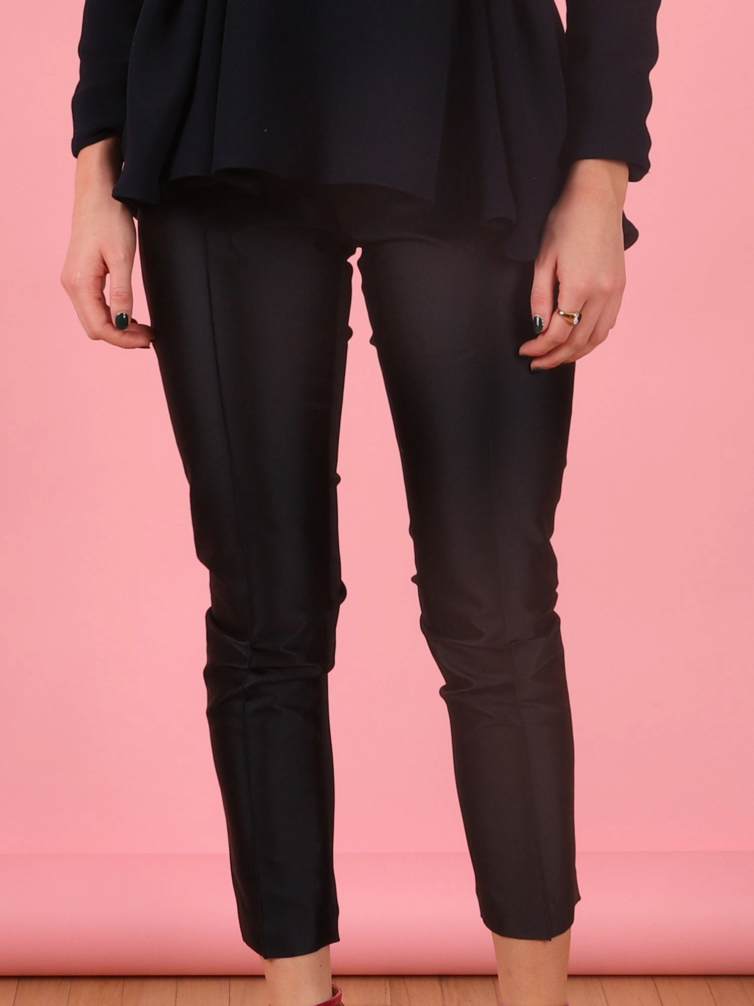 1/2 & 1/2 Pant in Navy
