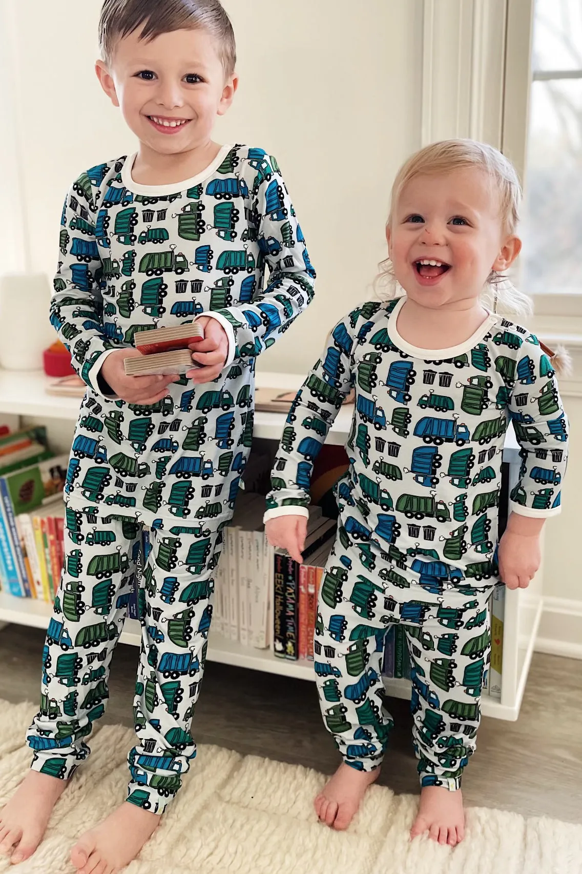 Long Sleeve Pajama Set - Garbage Trucks Babykids_Clover-Baby-Kids