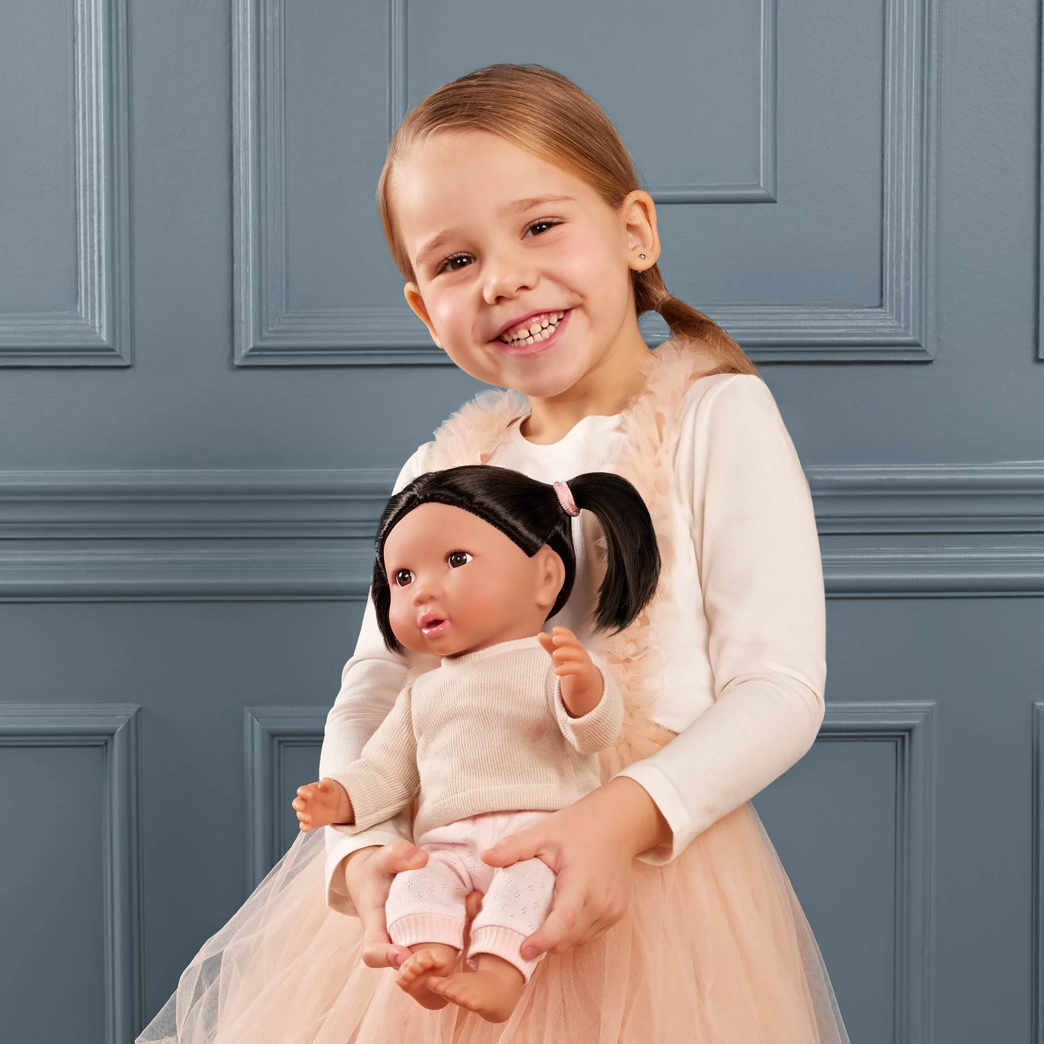 LullaBaby – Baby Doll with Dark Brown Hair