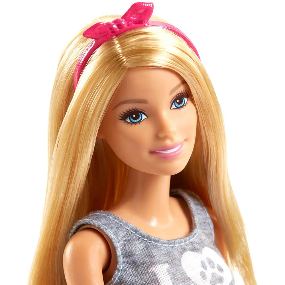 Mattel Toys Barbie Dolls and Pets Playset
