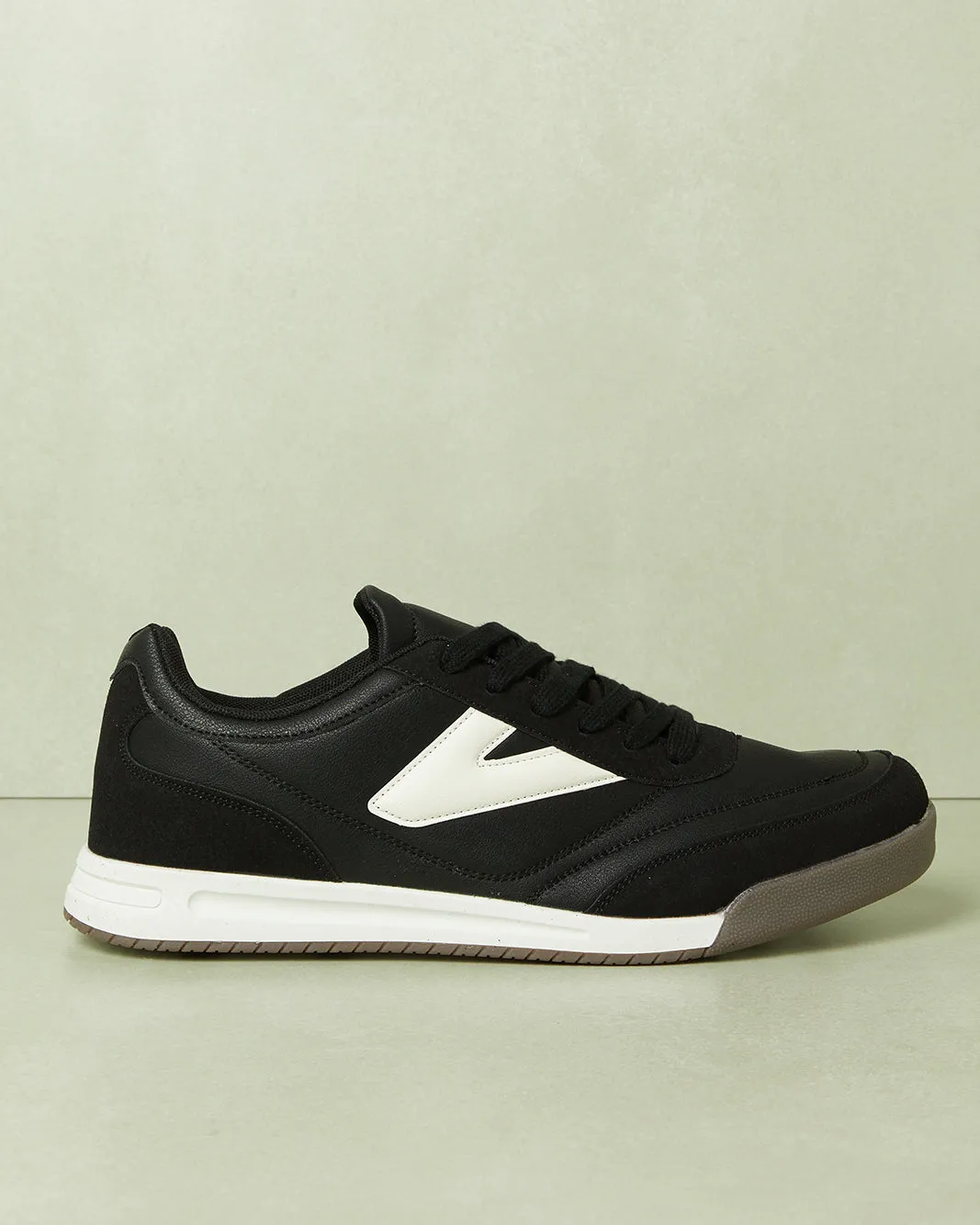 Men Black Color Block Trainers