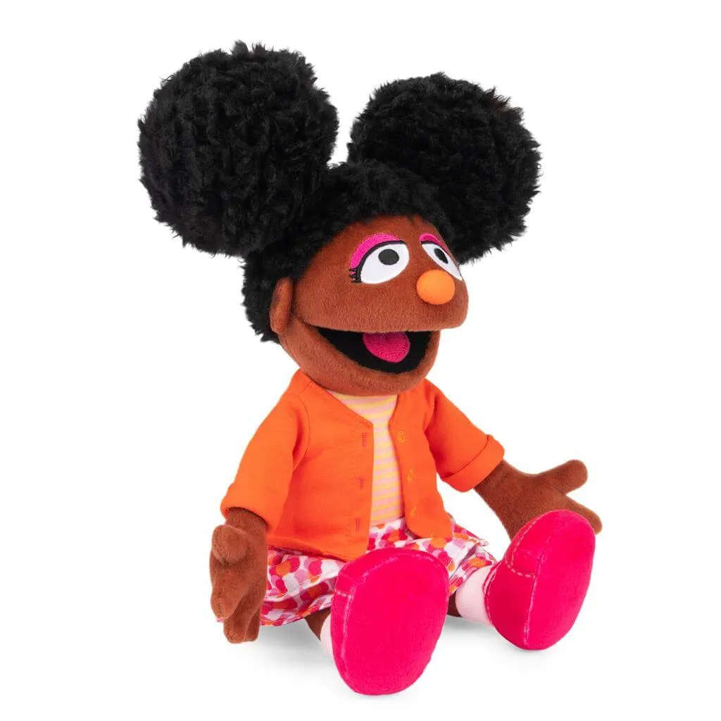 Spin Master Toys Sesame Street Gabrielle 13" Plush